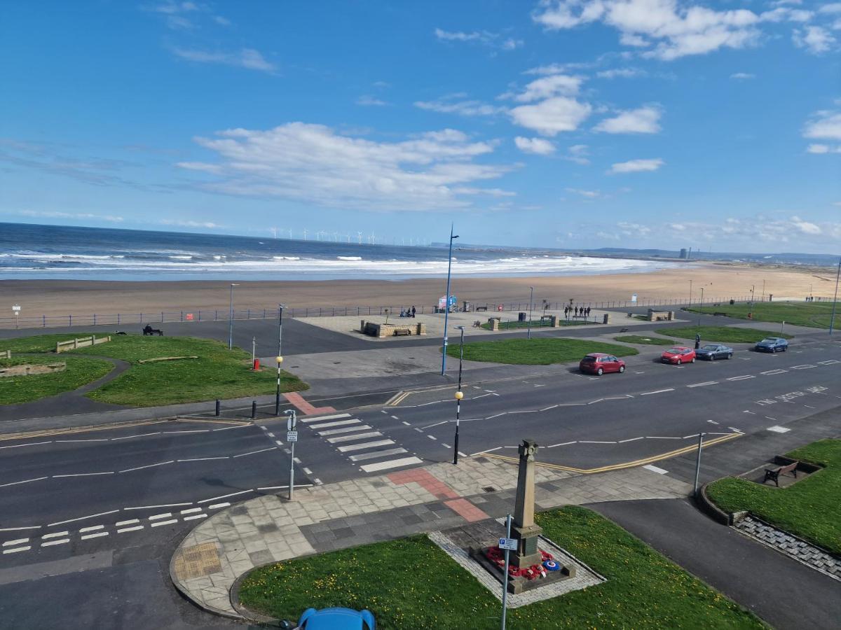 2 The Green, Exceptional Large House, Sea Views Loads Of Bathrooms Seaton Carew Zewnętrze zdjęcie