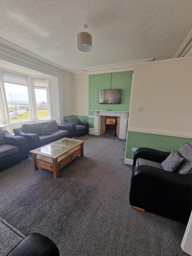 2 The Green, Exceptional Large House, Sea Views Loads Of Bathrooms Seaton Carew Zewnętrze zdjęcie