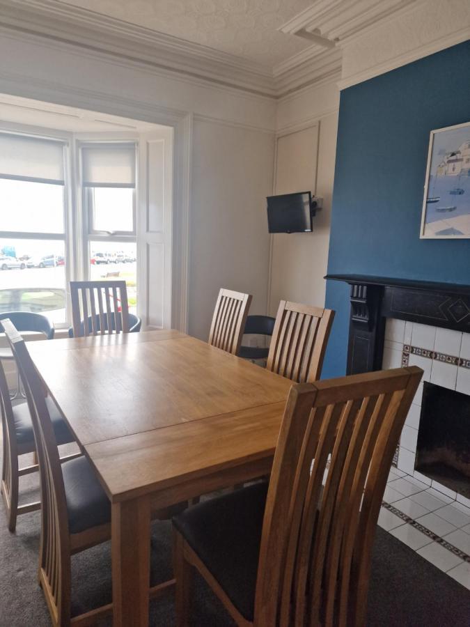 2 The Green, Exceptional Large House, Sea Views Loads Of Bathrooms Seaton Carew Zewnętrze zdjęcie