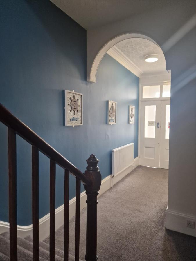 2 The Green, Exceptional Large House, Sea Views Loads Of Bathrooms Seaton Carew Zewnętrze zdjęcie